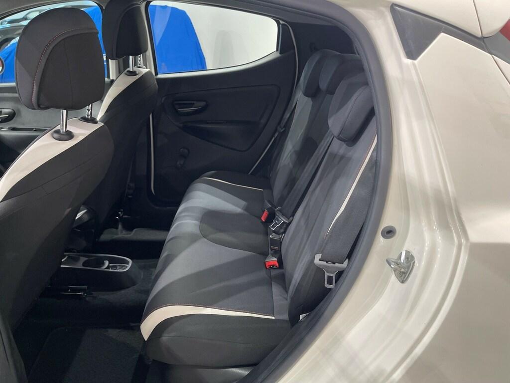 Lancia Ypsilon 1.2 8v Elefantino 69cv my14