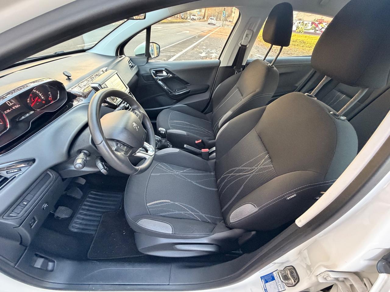 Peugeot 208 1.4 VTi 5p. GPL 2034 Allure