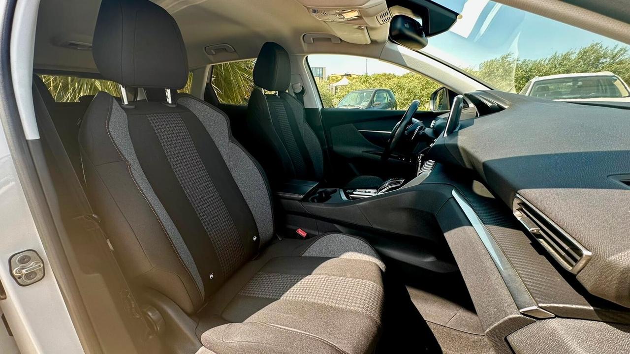 Peugeot 3008 1.6 BlueHDi 120 CV Business