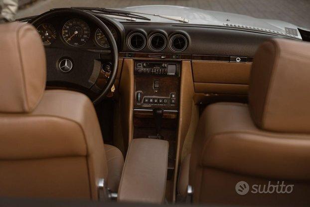 Mercedes-benz SL 300 Aria condizionata. Cambio automatico. Book service