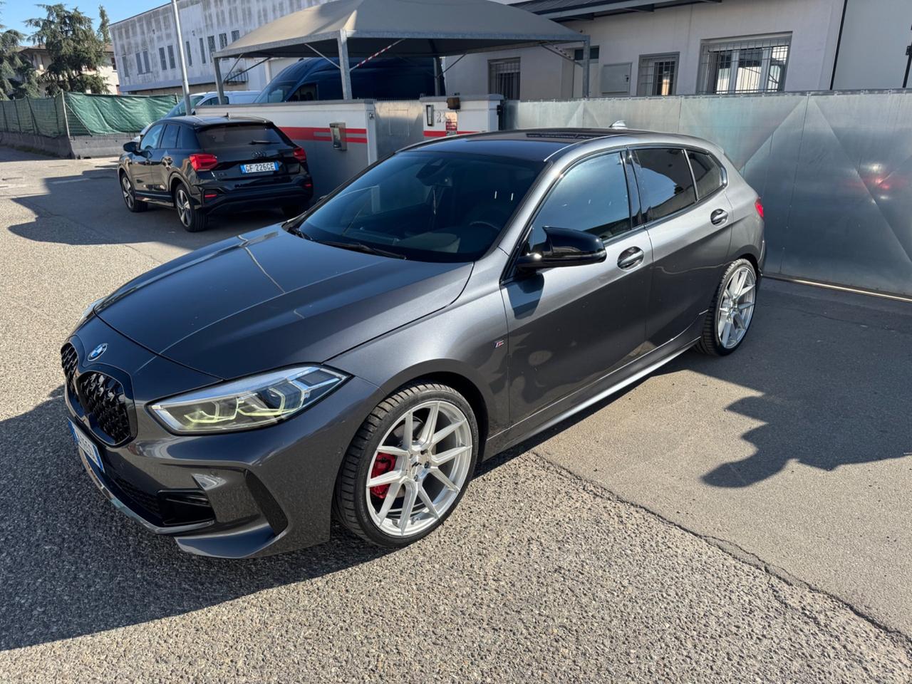 Bmw 118 118d 5p. Msport