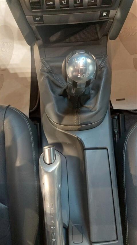 Porsche 911 Carrera cat Coupé