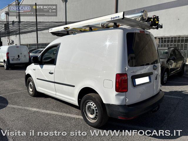 VOLKSWAGEN Caddy 2.0 TDI 122 CV 4X4 Attrezzato + IVA