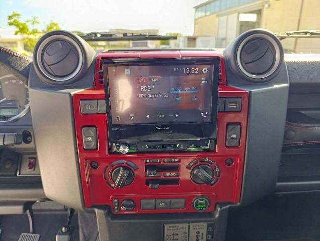 Land Rover Defender 90 SW 2.2 td SW