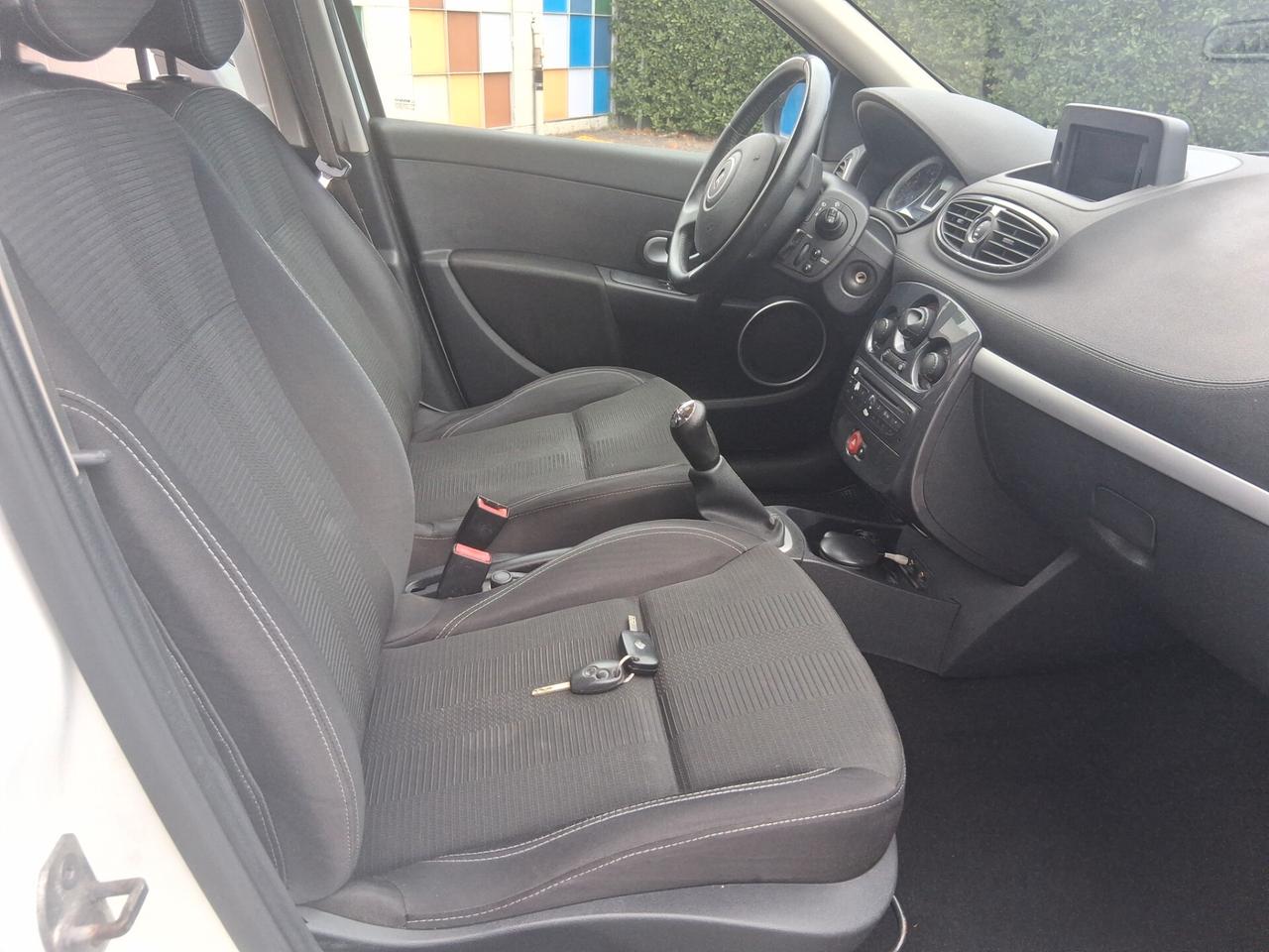Renault Clio 1.2 16V 5 porte GPL Dynamique