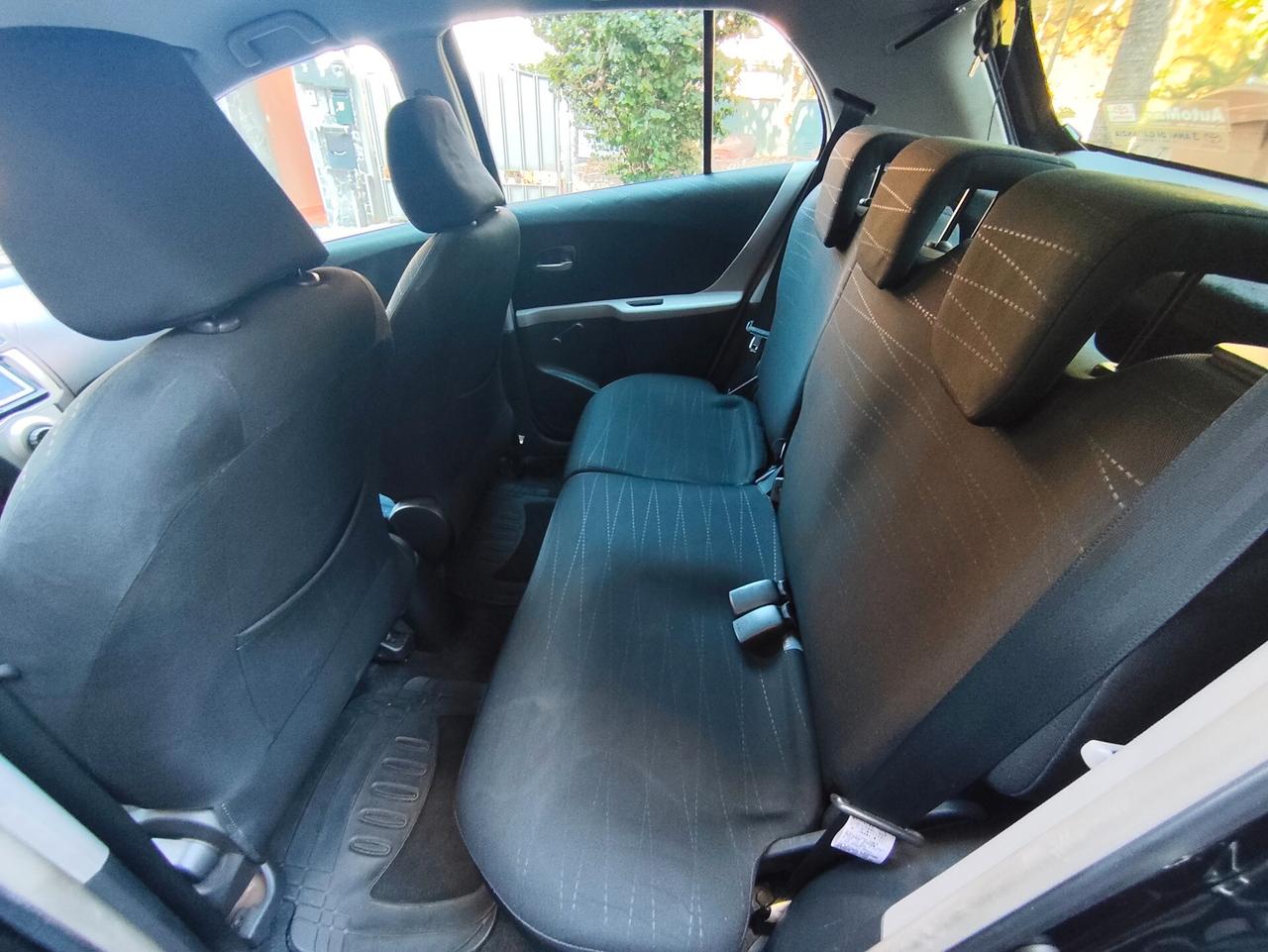 Toyota Yaris 1.4 D-4D 5 porte Navi 2008 leggi