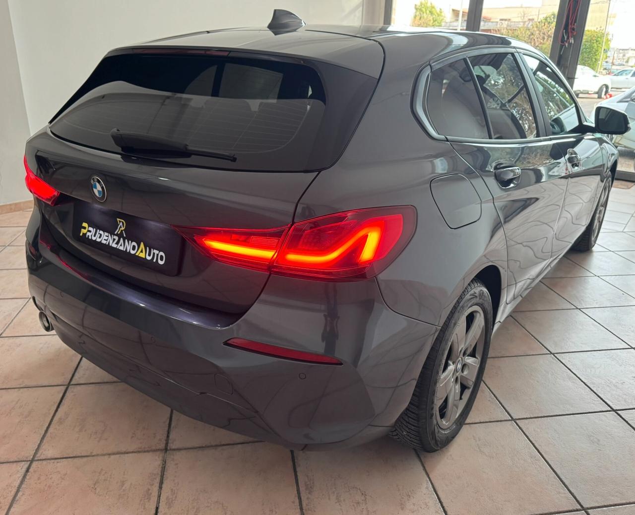 Bmw 116 116d 5p. Business Advantage - 2020