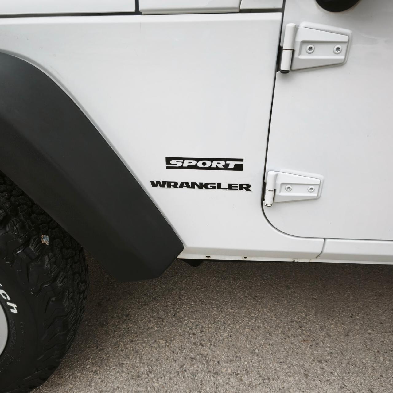 Jeep Wrangler 2.8 Sport CRD DPF