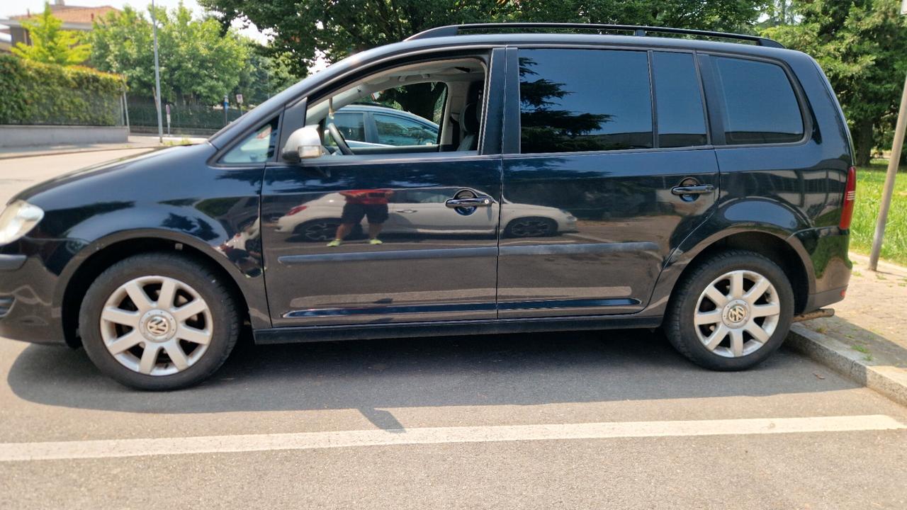 Volkswagen Touran 2.0 Highline Ecofuel
