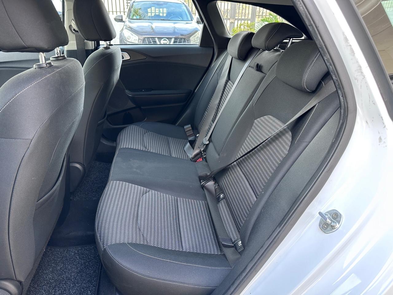 Kia Ceed Sportswagon 1.6 CRDi 136 CV MHEV iMT 5p.