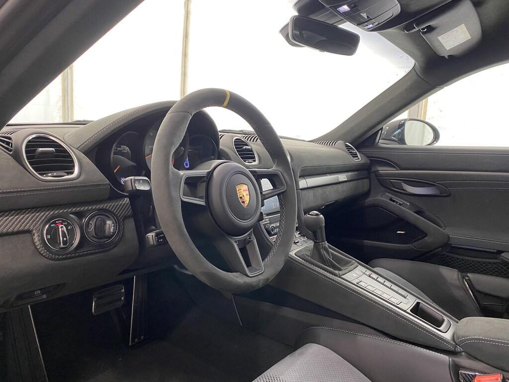 Porsche 718 Cayman 4.0 GT4 RS PDK