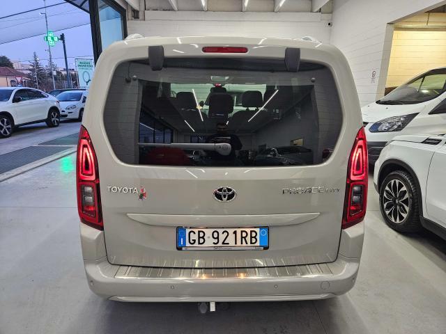 Toyota Proace City Verso 1.5d AUTO - NAVI - GANCIO TRAINO