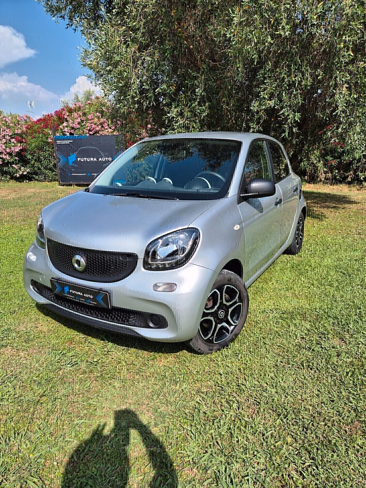Smart ForFour 70 1.0 Youngster.