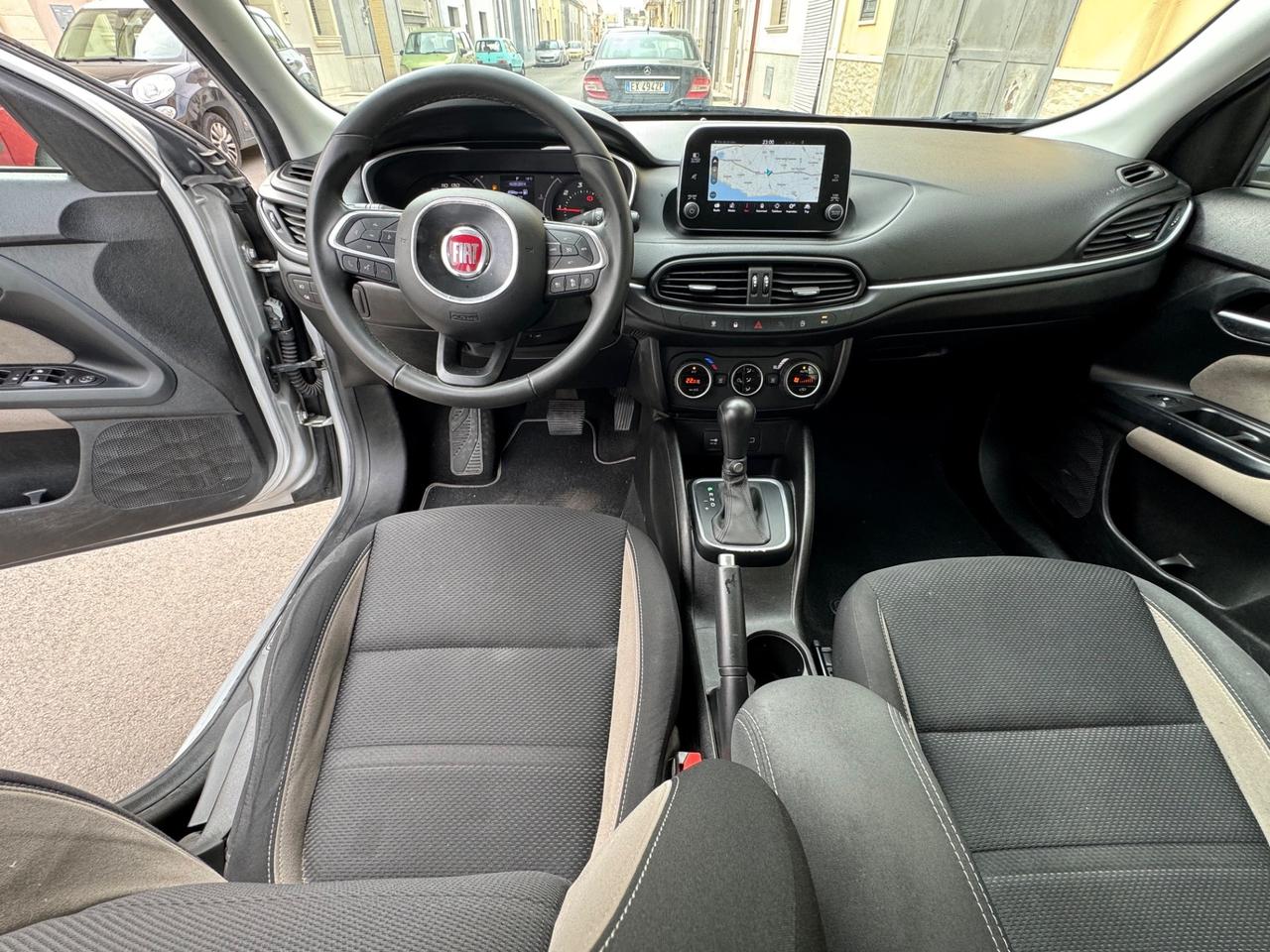 Fiat Tipo 1.6 Mjt SW Lounge automatica