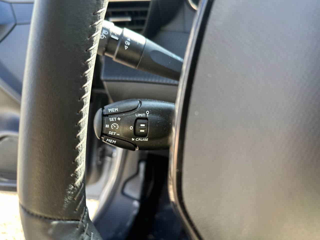 PEUGEOT 208 II 2019 - 208 1.2 puretech Allure s&s 100cv