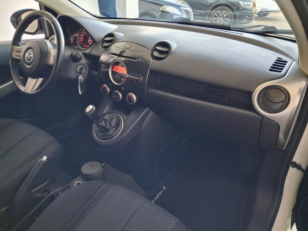 Mazda 2 Mazda2 1.3 16V 86CV 5p. Play Gen. '09