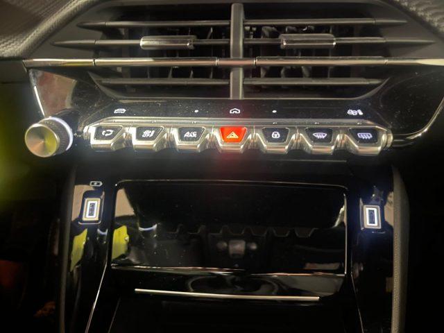 PEUGEOT 2008 PureTech 100 S&S Allure C/GRIMALDI SPECIAL DAY