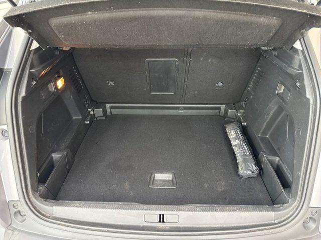 PEUGEOT 3008 BlueHDi 130 S&S Active