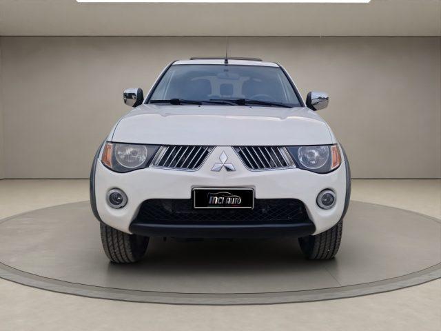 MITSUBISHI L200 2.5 DI-D/136CV Double Cab Invite
