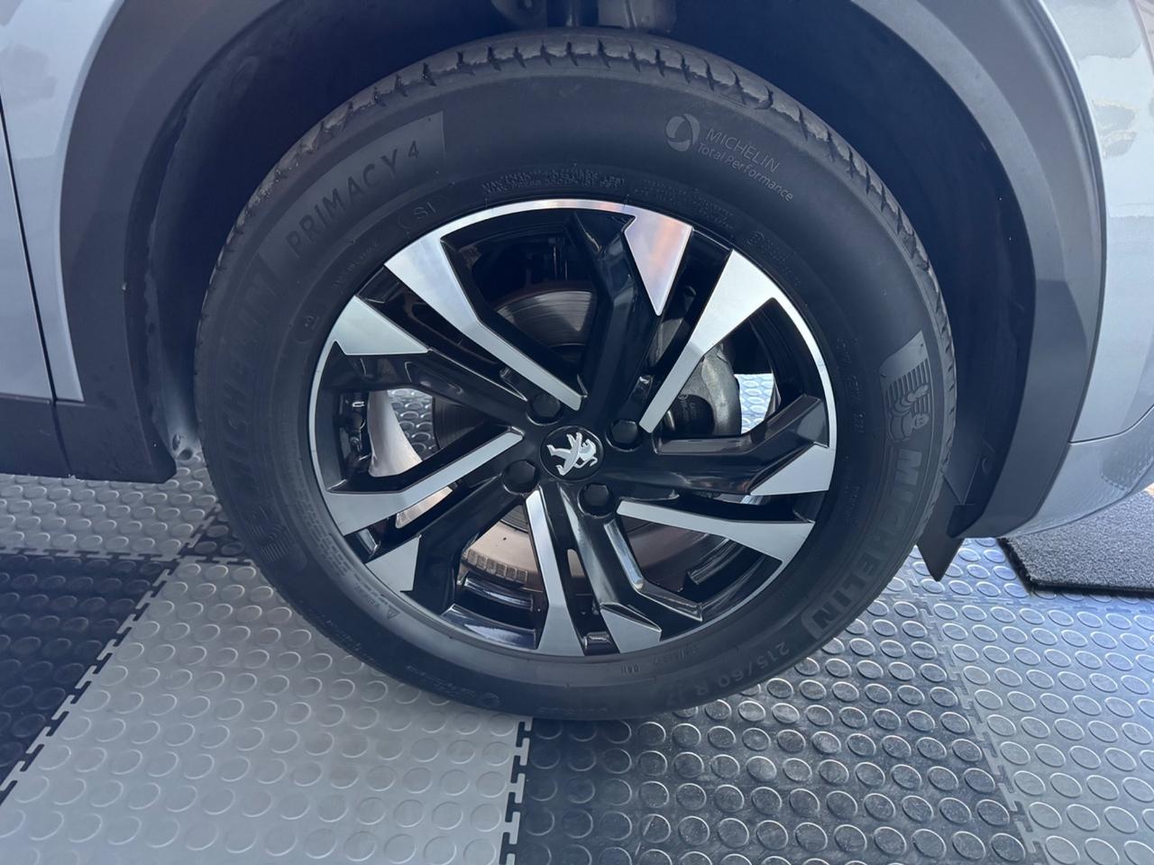 Peugeot 2008 PureTech 130 S&S Allure