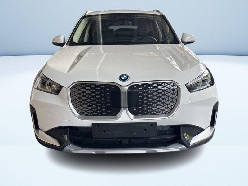 BMW iX1 eDrive20 Special Edition