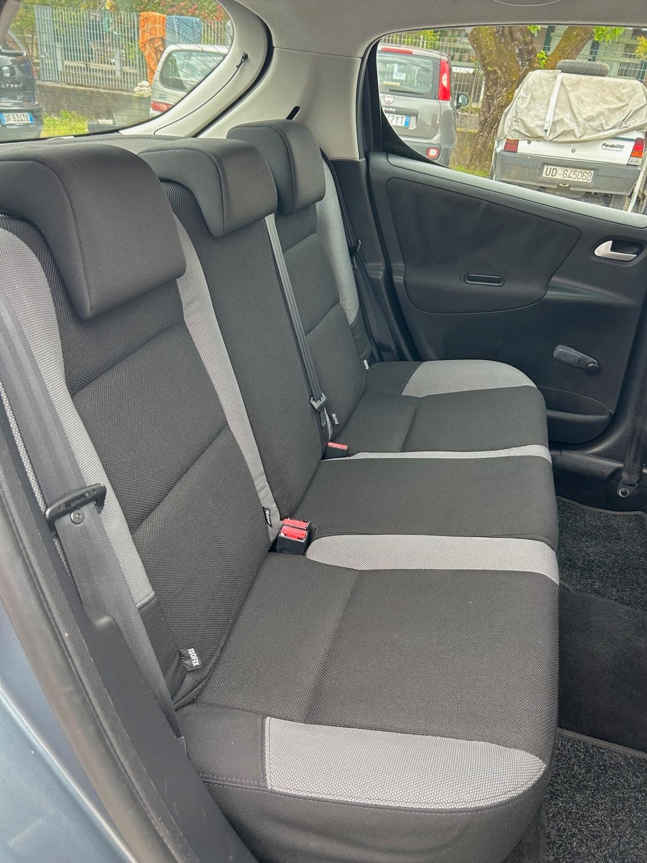 Peugeot 207 1.4 VTi 95CV 5p. - NEOPATENTATI