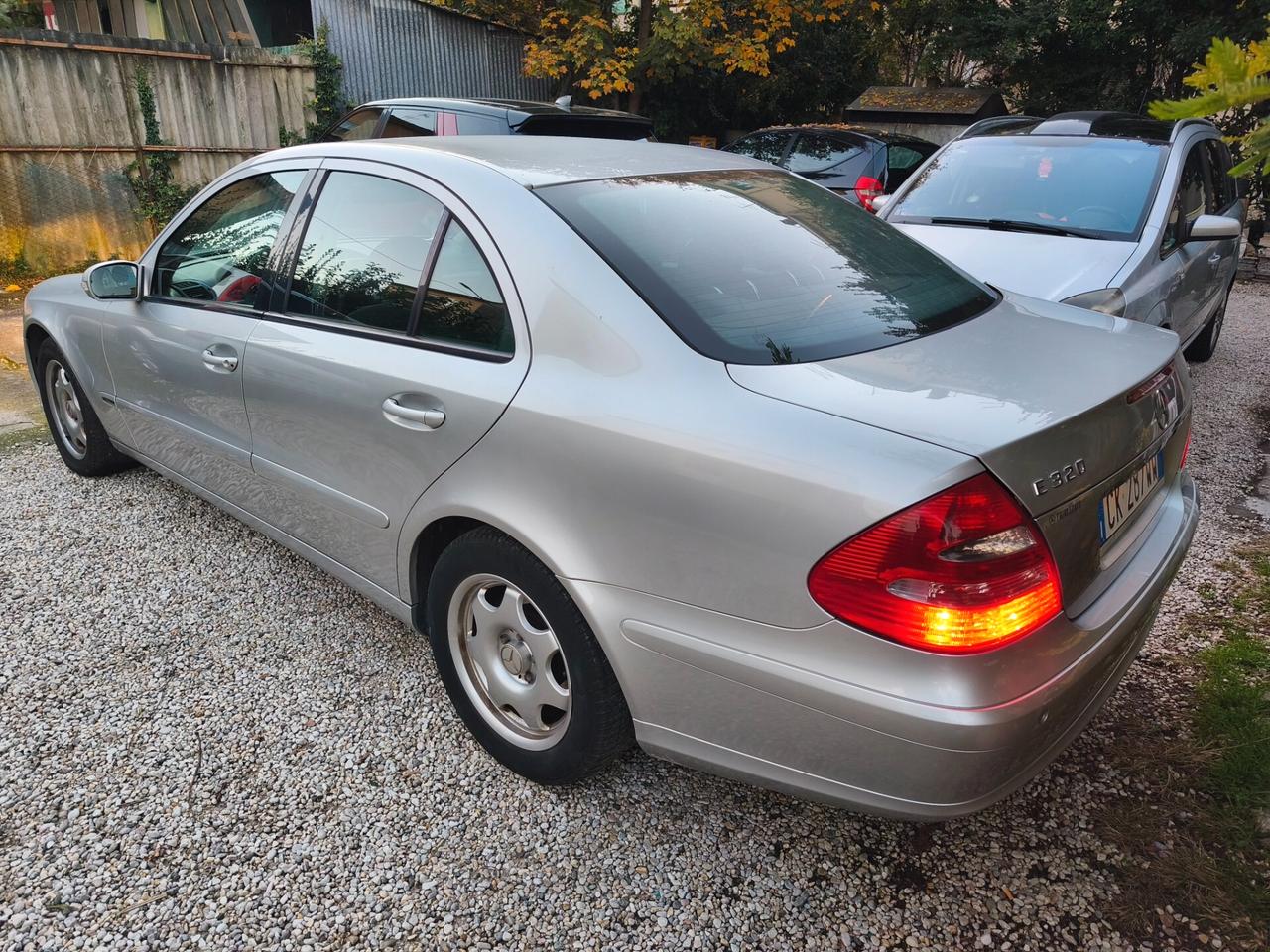 MERCEDES E320 CDI KM260MILA BERLINA