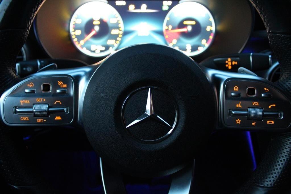 MERCEDES GLC 220 coupè AMG *Luci Ambiente Premium