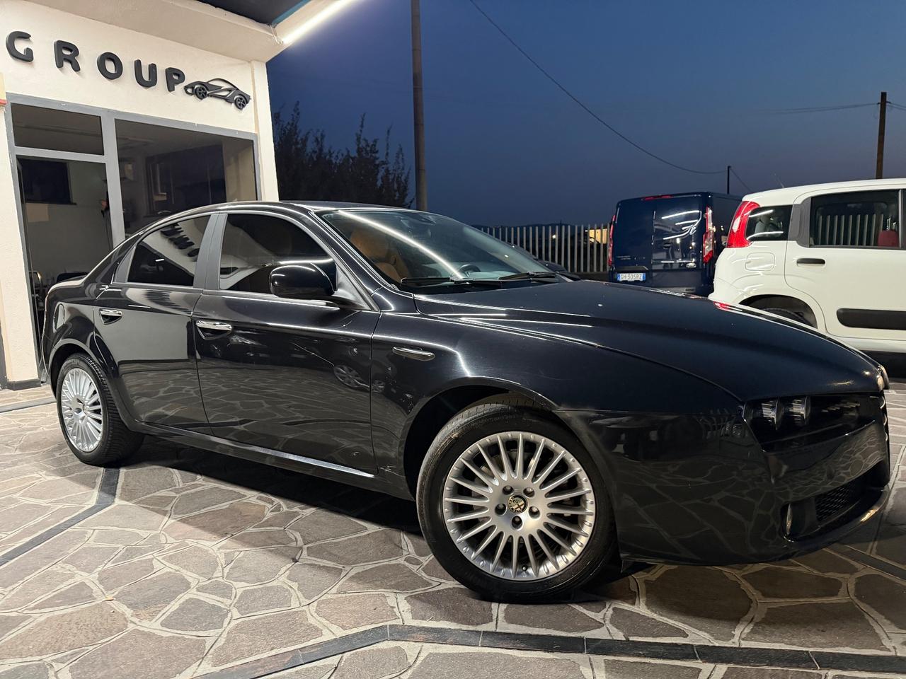 Alfa Romeo 159 1.9 JTS 16V Sportwagon Distinctive Total black