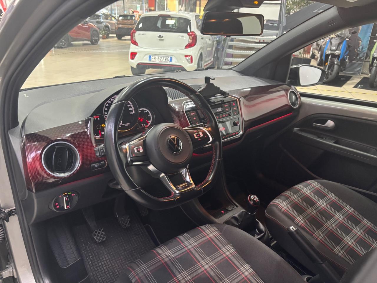 Volkswagen up! 1.0 TSI 5p. GTI BlueMotion Technology