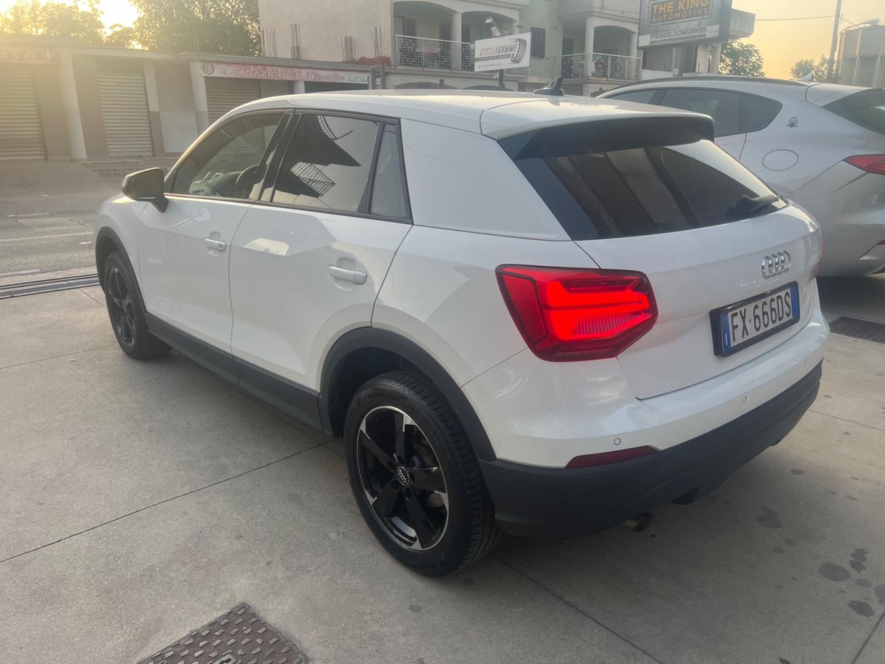 Audi Q2 30 TDI S tronic Business Design