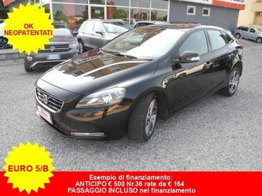 VOLVO V40 D2 1.6 D Kinetic - OK NEOPATENTATI - UNICO PROPR.