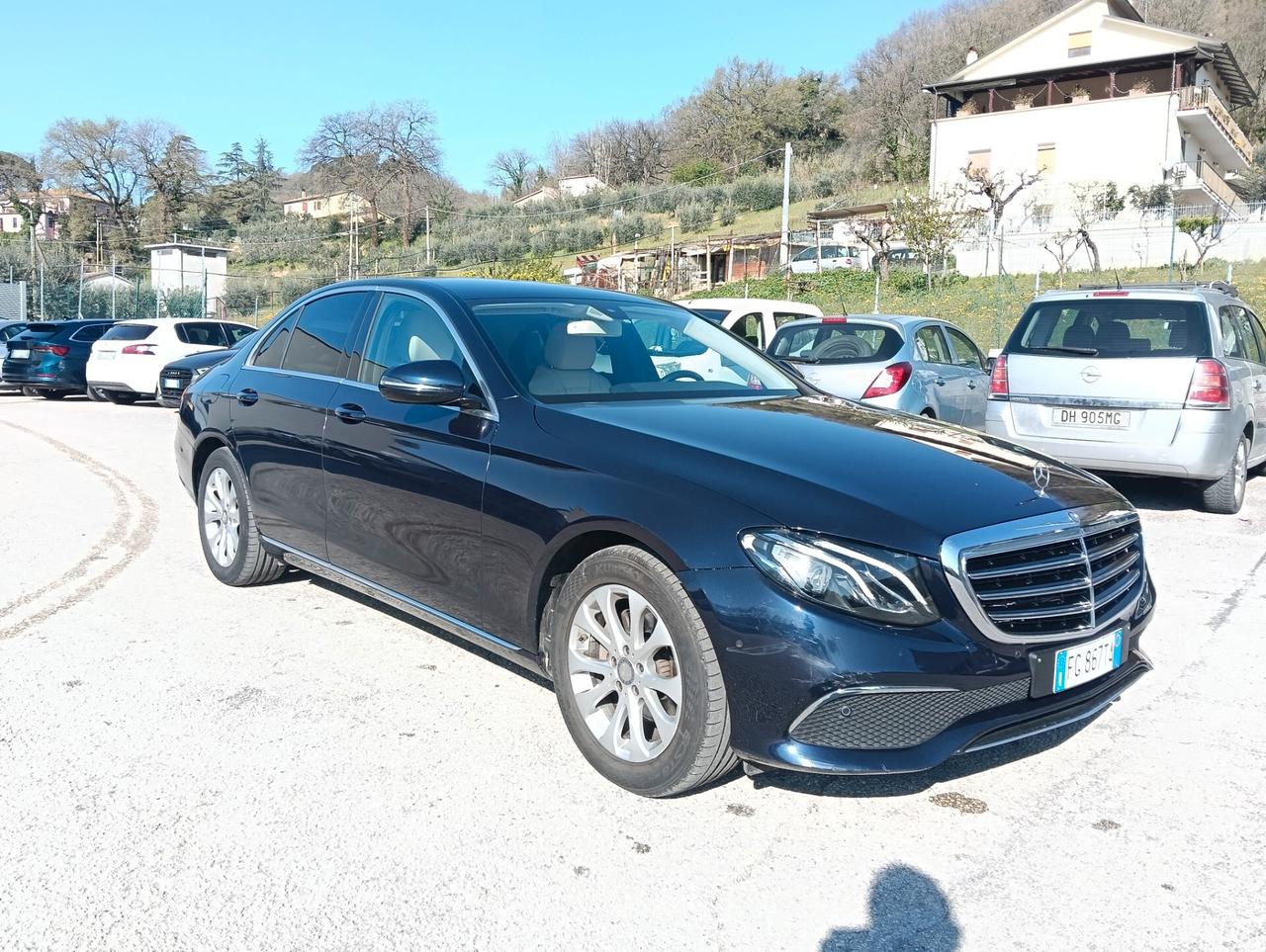 Mercedes-benz E 200 E 200 d Auto Executive