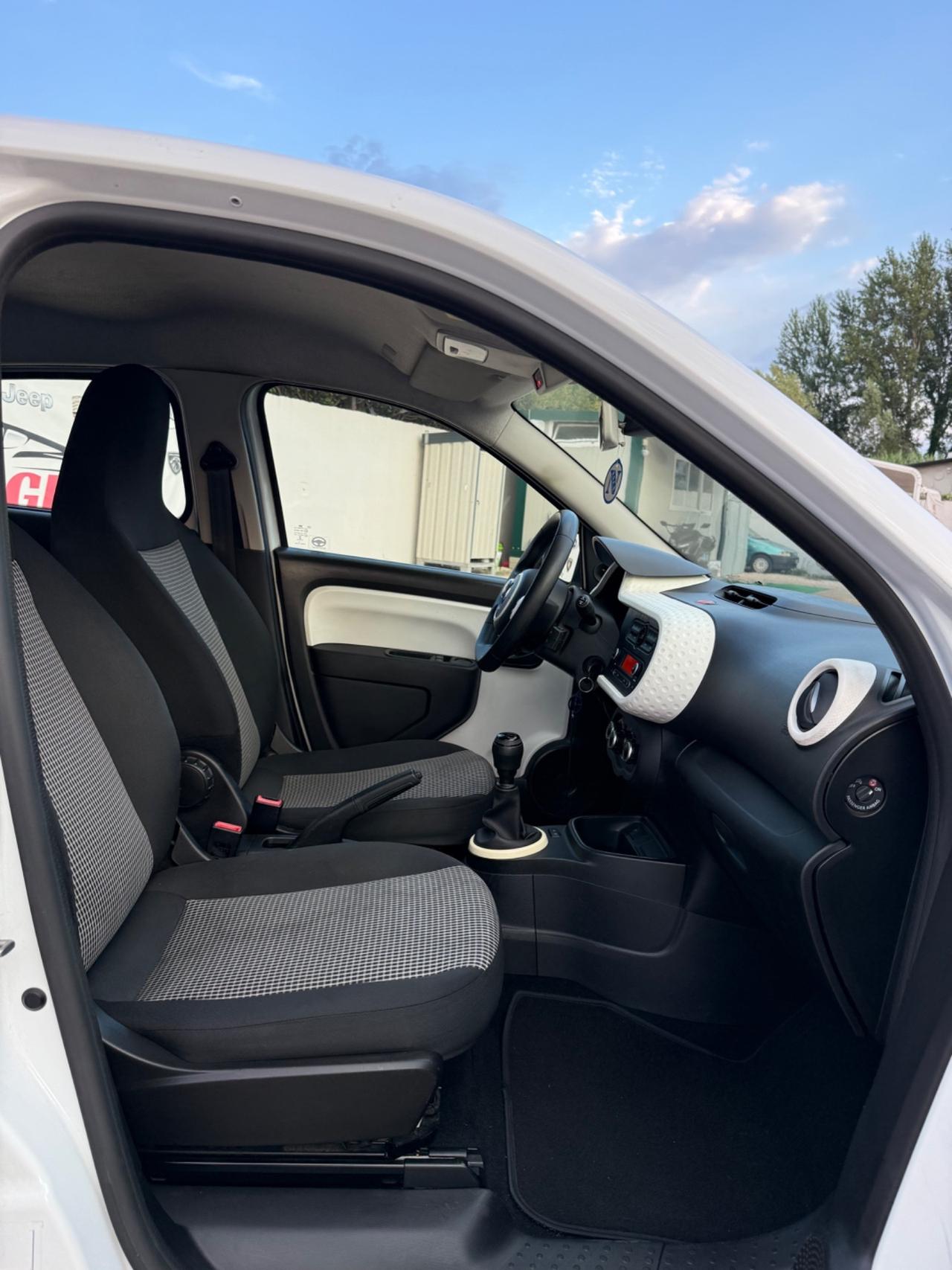 Renault Twingo SCe 65 CV Duel