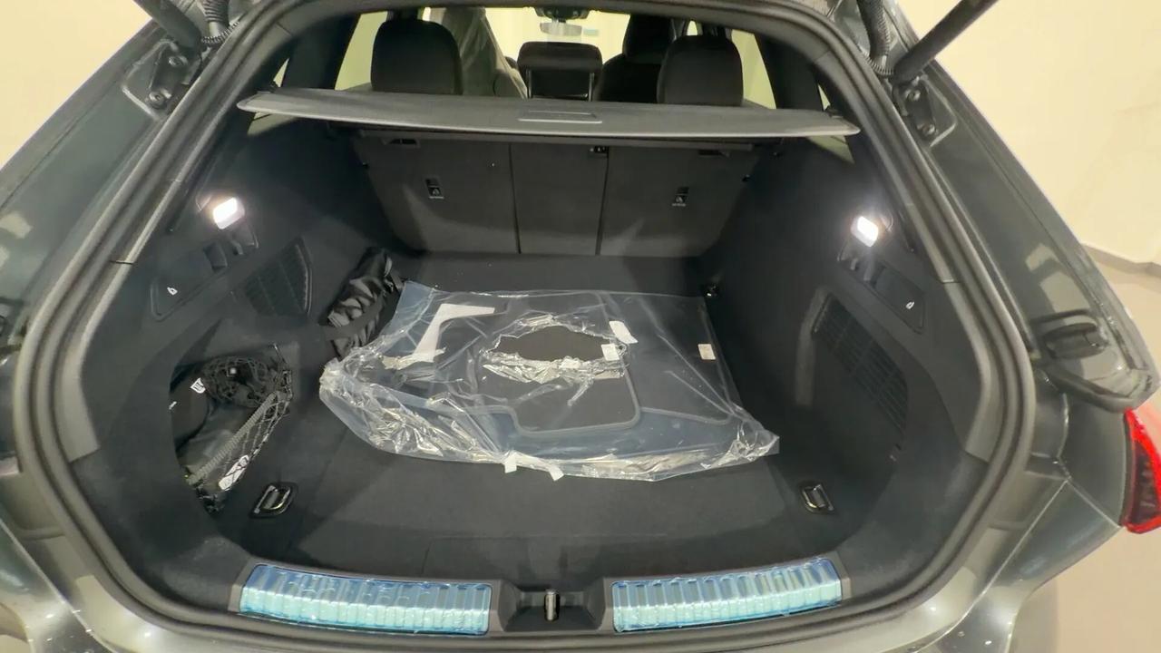 Audi A5 Avant 2.0 tdi mhev S line 204cv s-troNIC