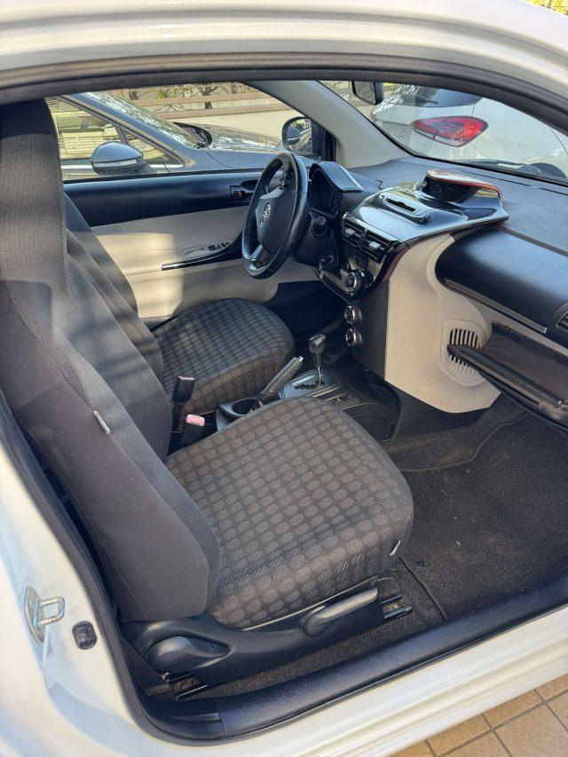 TOYOTA iQ 1.0 sol cvt