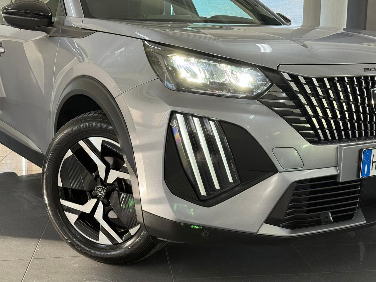 Peugeot 2008 1.2 PureTech 100 Cv Allure #50734