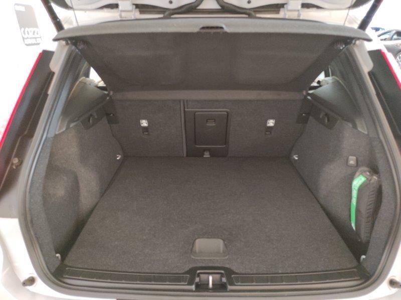 VOLVO XC40 (2017-->) - XC40 T5 Recharge Plug-in Hybrid Inscription Expression