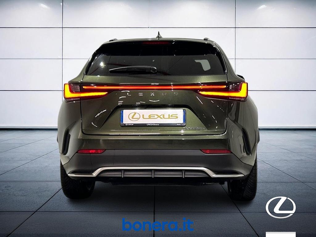 Lexus NX 2.5 Plug-in F-Sport 4WD e-CVT