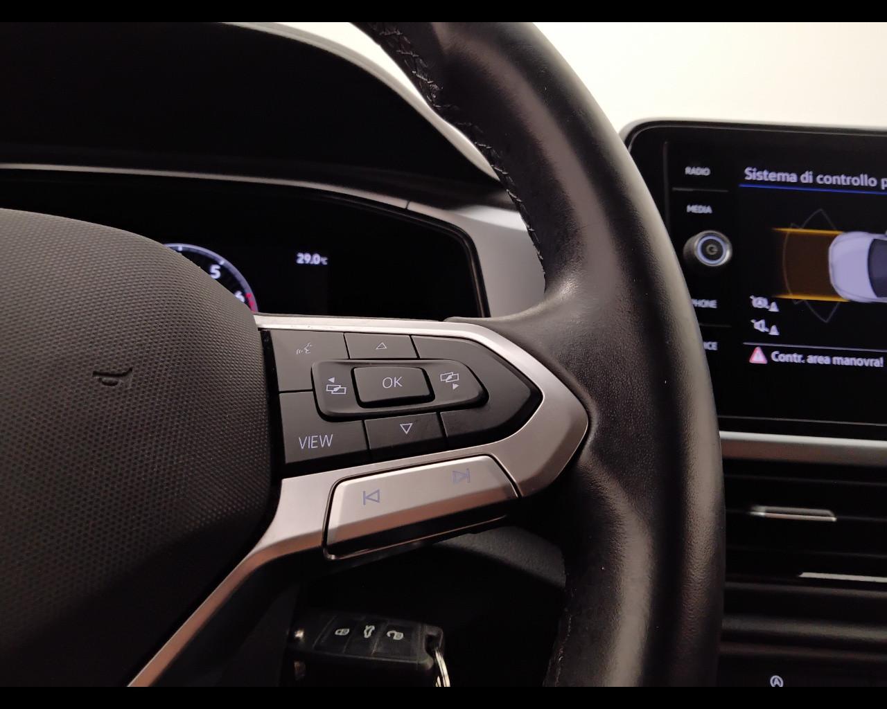 VOLKSWAGEN T-Roc 2022 - T-Roc 1.0 tsi Life 110cv