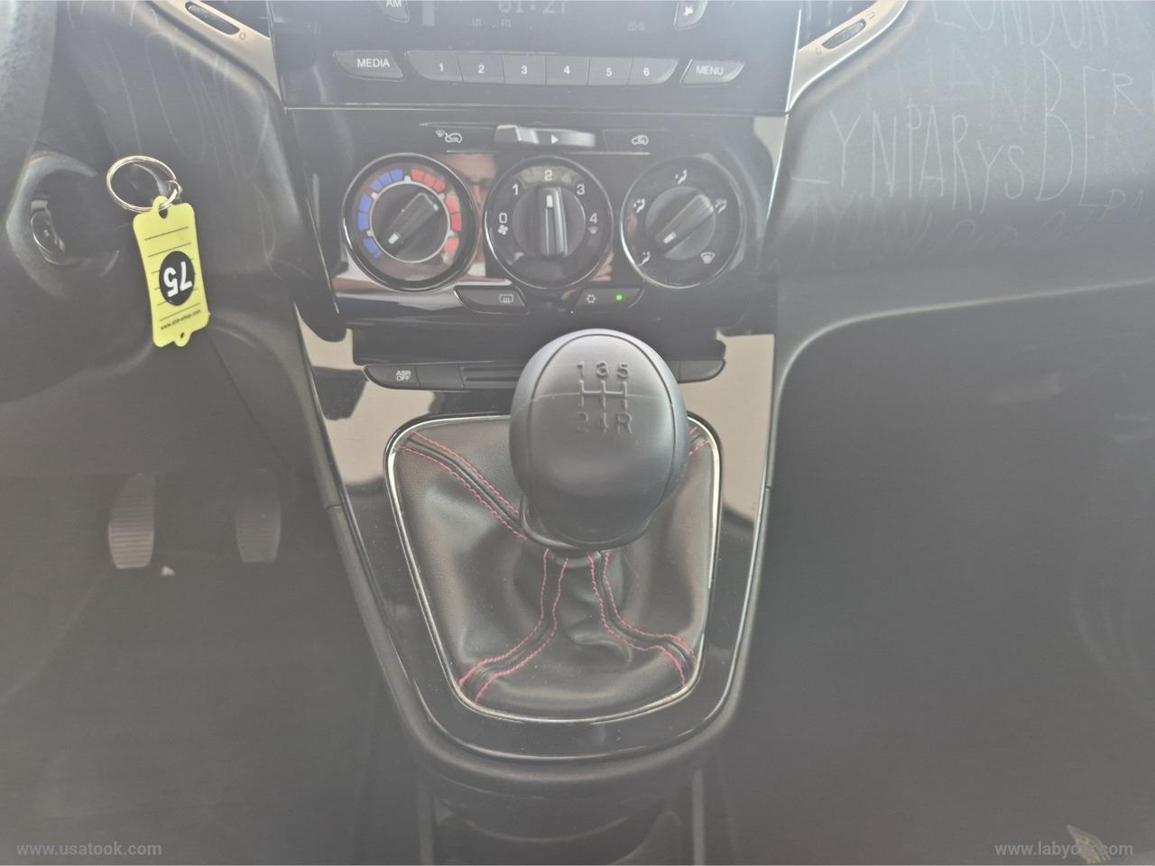 LANCIA Ypsilon 0.9 T.Air 85CV 5p.Met.Ec.Silver DOPPIA ALIMENTAZIONE BENZINA E METANO