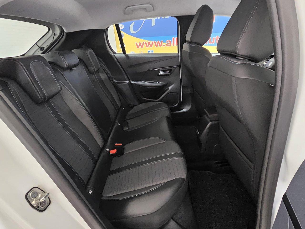 Peugeot 208 5 Porte 208 1.5 bluehdi GT s&s 100cv