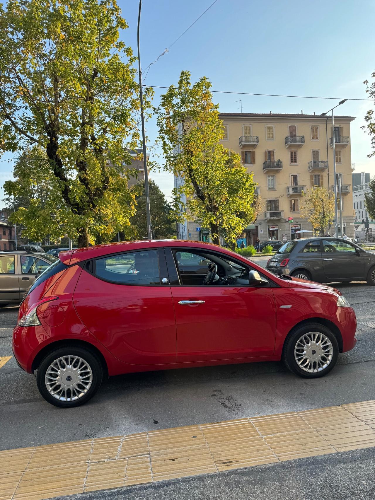 Lancia Ypsilon 1.2 69 CV GPL di casa Ecochic
