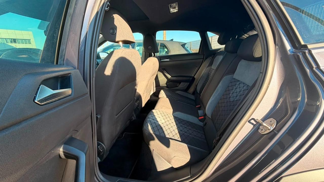 Volkswagen Taigo 1.0 TSI 115 CV R-Line