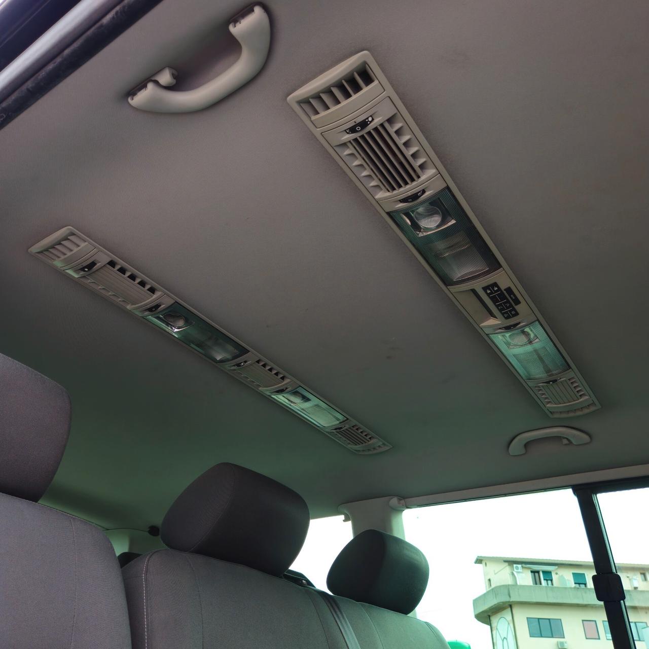 Volkswagen Multivan CARAVELLE 2.0 TDI 140CV Comfortline 9 POSTI