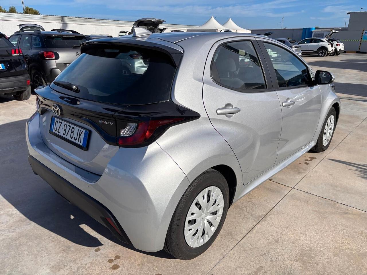 Toyota Yaris 1.5 Hybrid 5 porte Active Business Pack