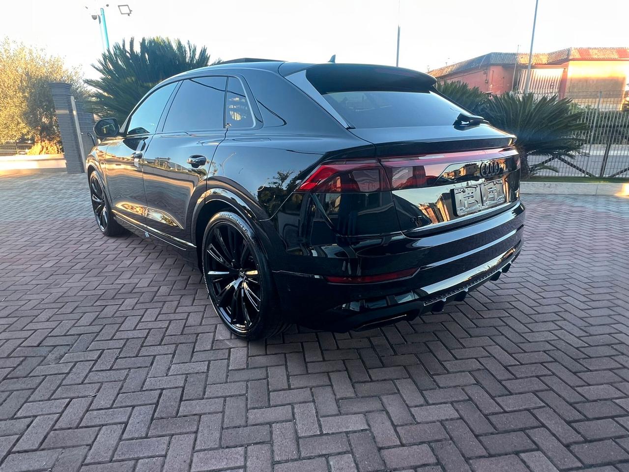 Audi Q8 50 TDI S-Line Quattro MY24*23"*PANORAMA*MATRIX