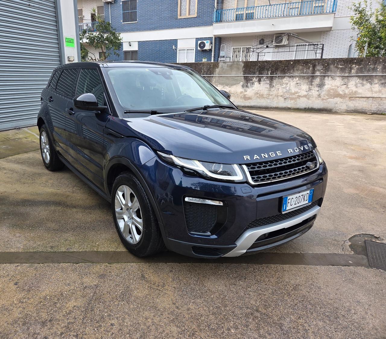 Land Rover Range Evoque 2.0 TD4 180 CV 5p. Autobiography