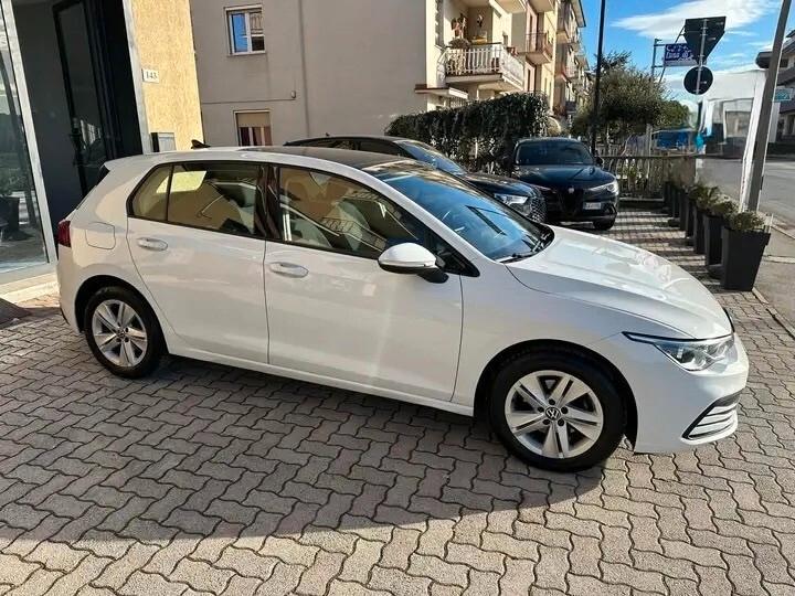 Volkswagen Golf TDI DSG Executive BlueMotion tech.
