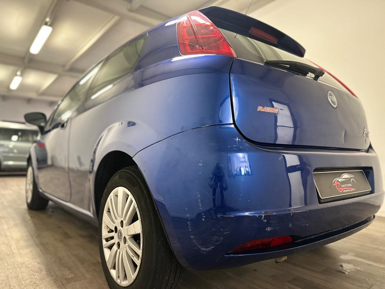 Fiat Grande Punto 1.4 3 porte Dynamic NEOPATENTATI